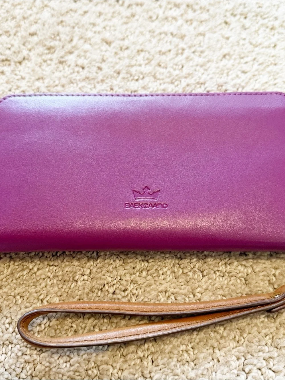 Baekgaard Purple Leather Zip Travel Wallet Organizer Minimalist ID Card Wristlet